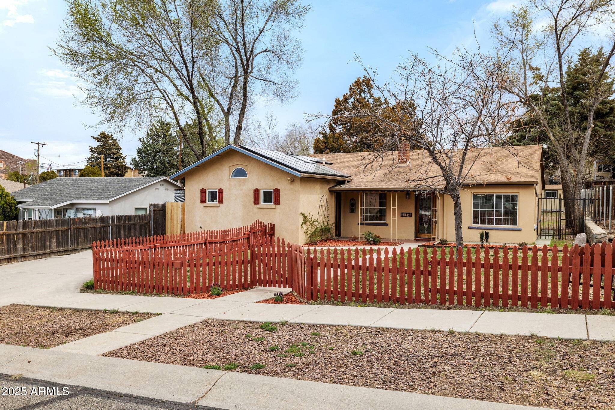 Prescott, AZ 86303,137 S Arizona Avenue