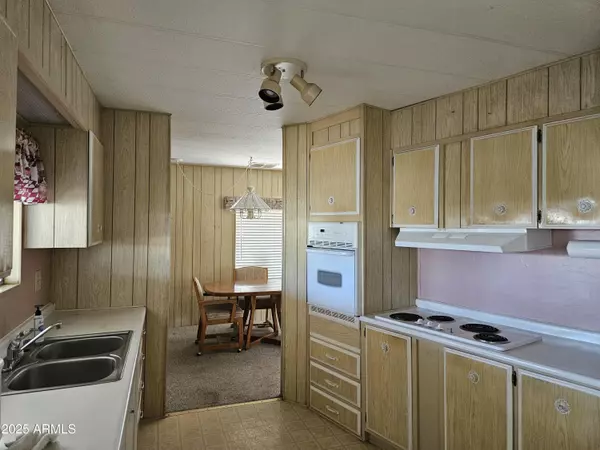 San Tan Valley, AZ 85140,654 E Ranch Road #53