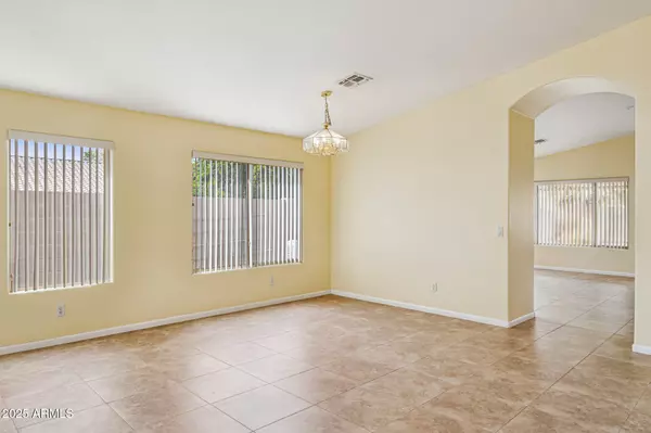 Scottsdale, AZ 85254,17828 N 50TH Street
