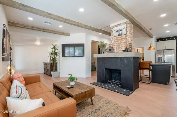 Chandler, AZ 85225,291 N WASHINGTON Street