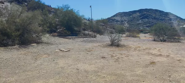Phoenix, AZ 85020,11613 N 16TH Place #16