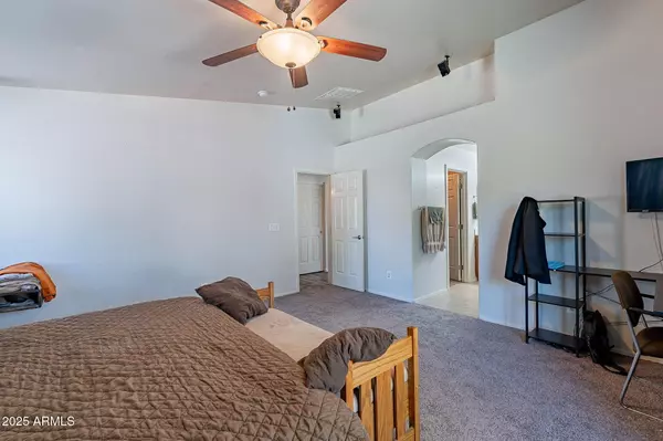Queen Creek, AZ 85142,23306 S 221ST Street