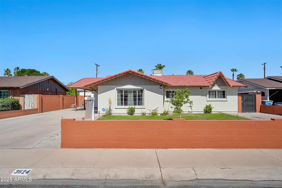 3624 W CITRUS Way, Phoenix, AZ 85019