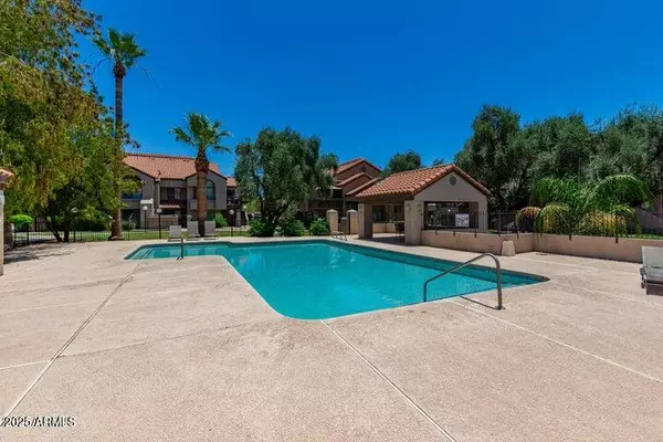 Tempe, AZ 85288,925 N COLLEGE Avenue #C209