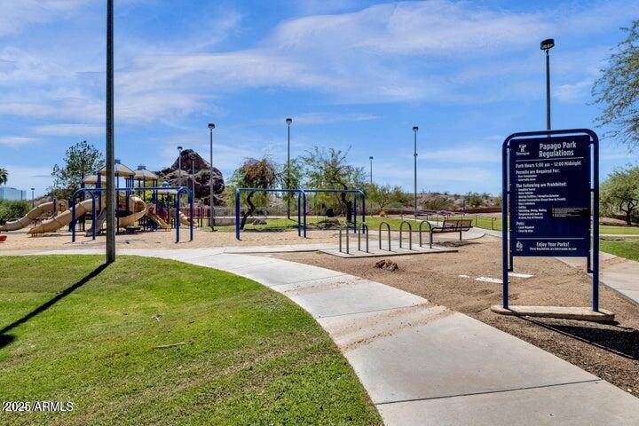 Tempe, AZ 85288,925 N COLLEGE Avenue #C209