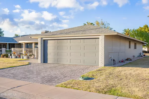 Sun City, AZ 85351,10326 W KINGSWOOD Circle