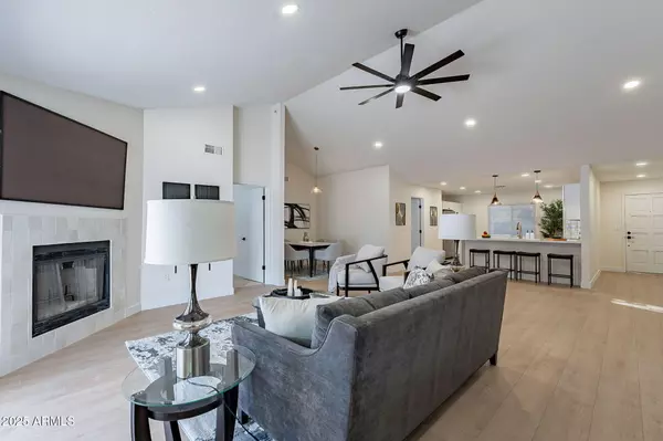 Mesa, AZ 85205,4846 E GRANDVIEW Street