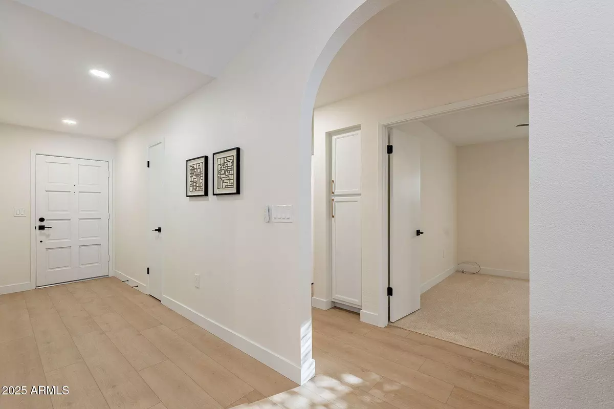 Mesa, AZ 85205,4846 E GRANDVIEW Street