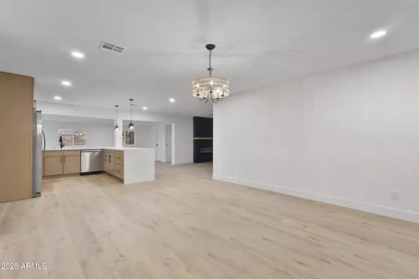 Tempe, AZ 85282,3111 S GEORGE Drive