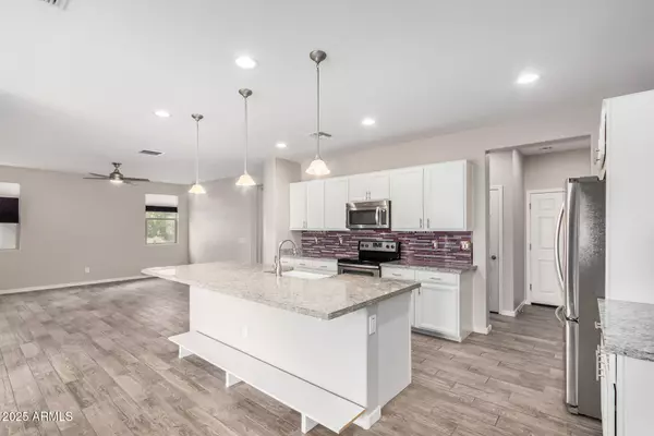 Mesa, AZ 85212,10320 E TUPELO Avenue