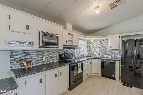 Apache Junction, AZ 85120,834 S MERIDIAN Road #118