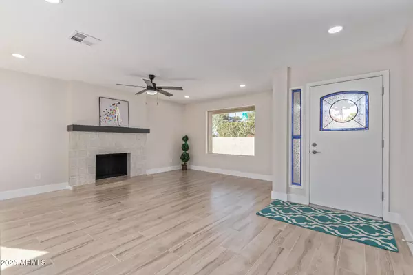 Mesa, AZ 85202,1537 W IMPALA Avenue