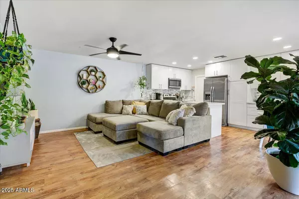 Phoenix, AZ 85044,5217 E TUNDER Circle