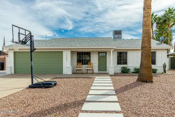 Mesa, AZ 85204,1347 S ALMOND Circle