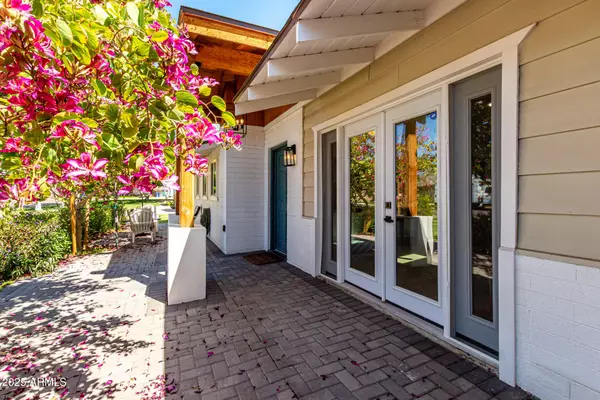 Phoenix, AZ 85020,7017 N 13TH Place