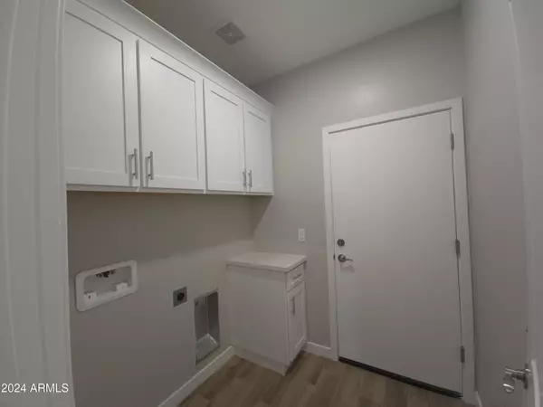 Casa Grande, AZ 85193,26409 W Desert Crest Street