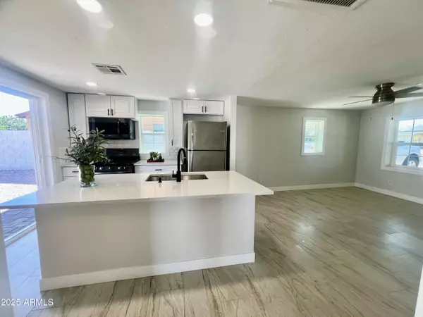 Chandler, AZ 85225,473 S DELAWARE Street