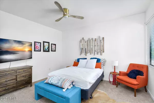 Scottsdale, AZ 85260,15252 N 100TH Street #2141