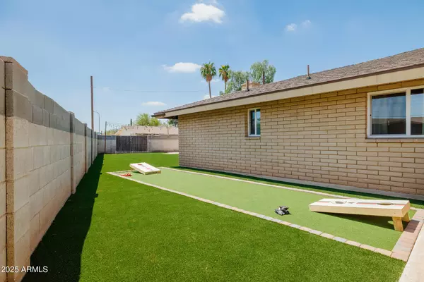 Tempe, AZ 85282,1233 E Loyola Drive