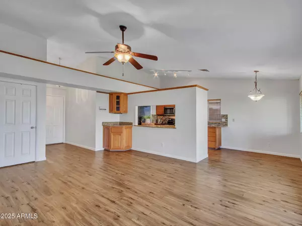 Mesa, AZ 85201,108 W IVYGLEN Street