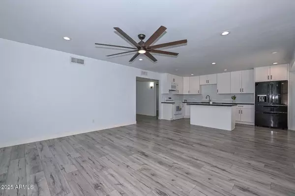 Glendale, AZ 85306,6025 W MARCONI Avenue