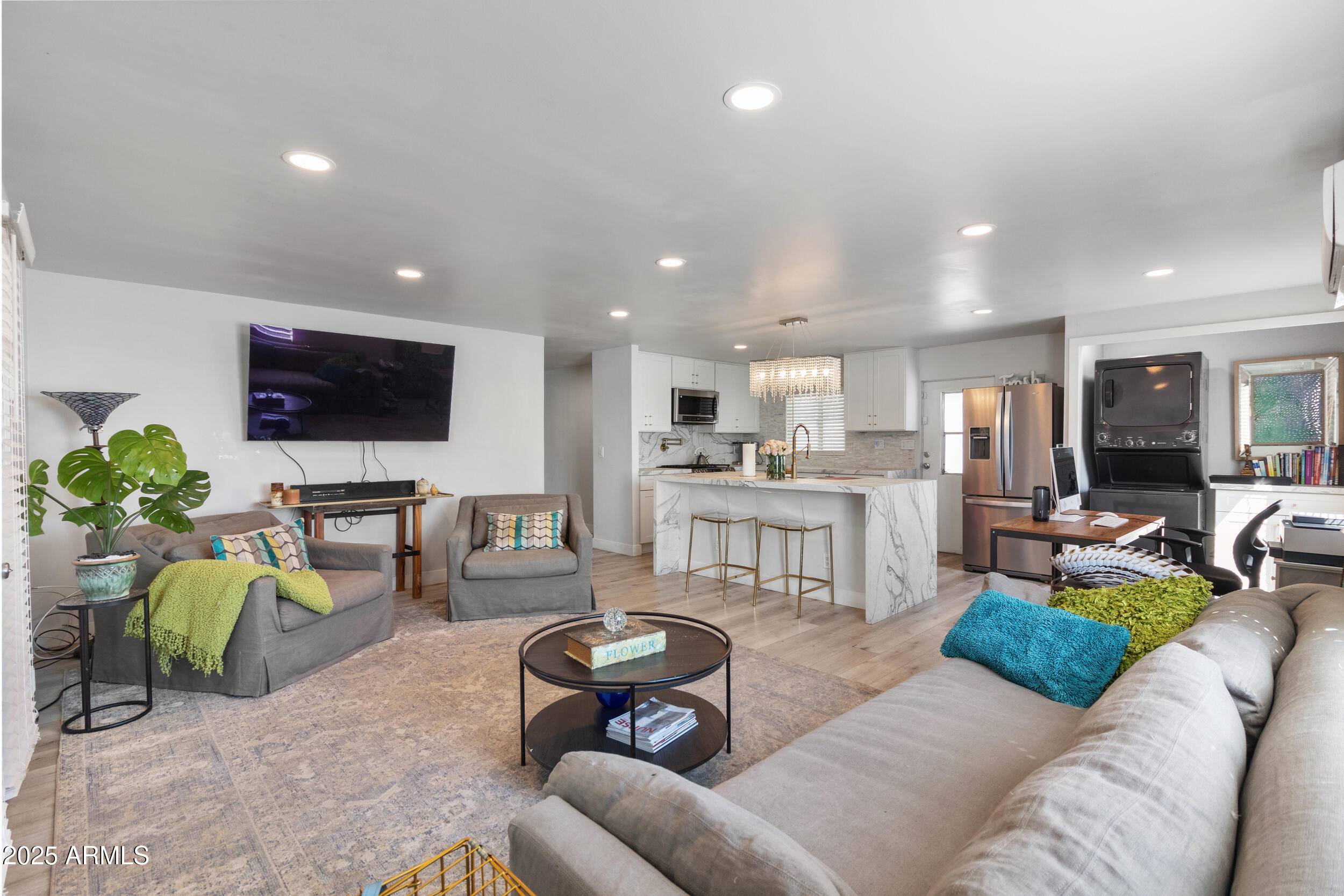 Scottsdale, AZ 85257,8780 E MCKELLIPS Road #122