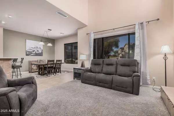 Phoenix, AZ 85042,3131 E Legacy Drive #1107