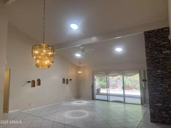 Scottsdale, AZ 85258,8552 E Vía Del Palacio --