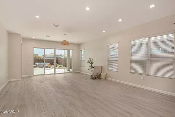 Phoenix, AZ 85054,21625 N 59TH Terrace