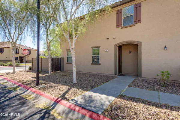 Mesa, AZ 85209,1330 S AARON -- #186