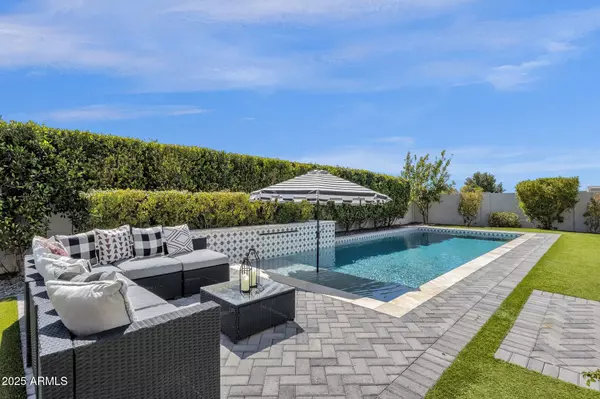 Mesa, AZ 85205,4457 E FOUNTAIN Street