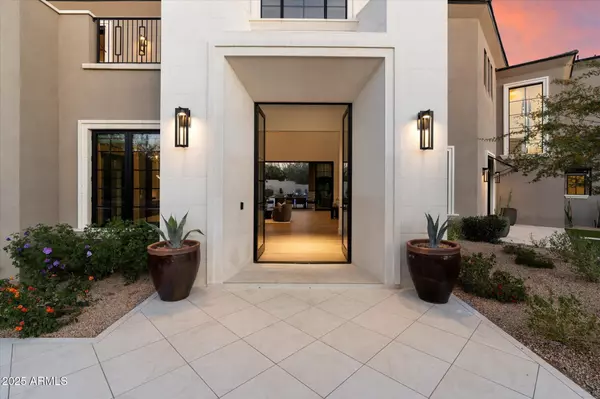 Scottsdale, AZ 85255,9735 E KEMPER Way