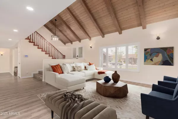 Phoenix, AZ 85022,2101 E LUDLOW Drive