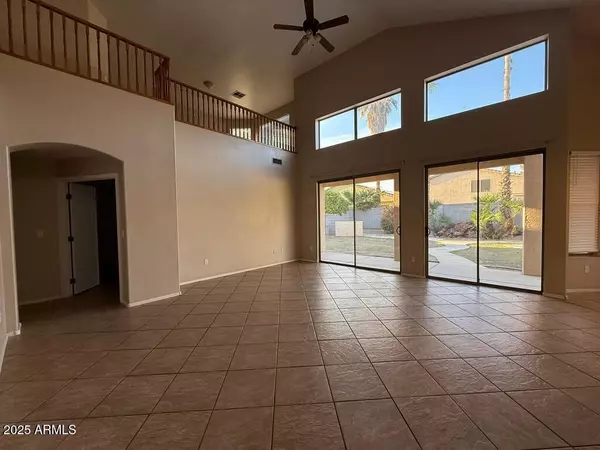 1024 E MOHAWK Drive Phoenix, AZ 85024