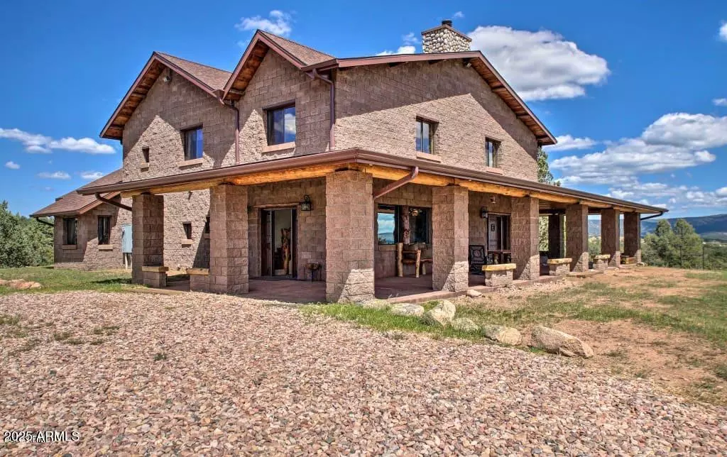Young, AZ 85554,137 E HILLTOP Road