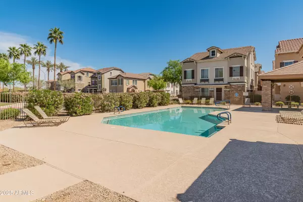 Gilbert, AZ 85233,927 W WENDY Way