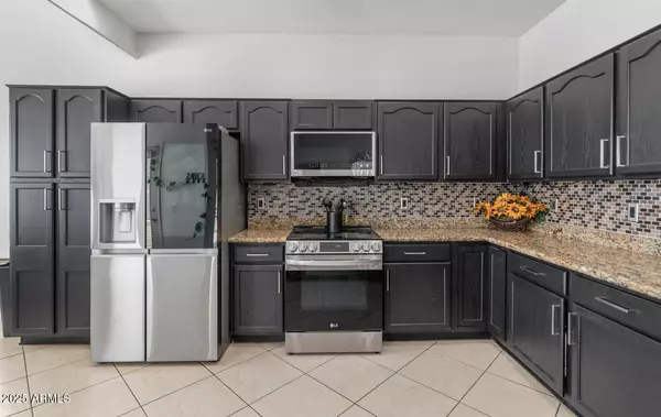 Phoenix, AZ 85043,4115 S 75TH Drive