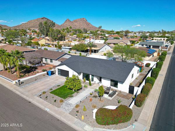 Phoenix, AZ 85022,14201 N 10TH Street