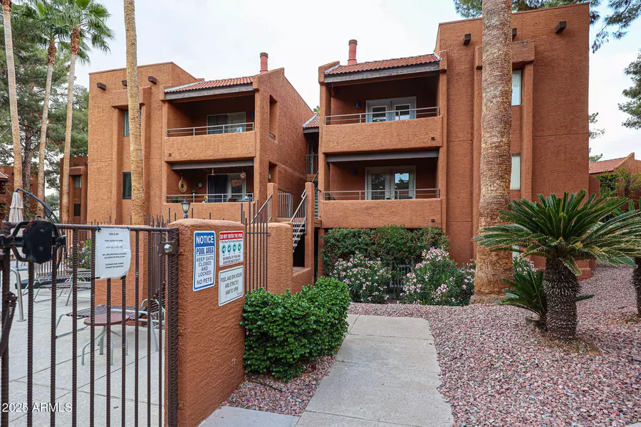 4704 E Paradise Village Parkway #144, Phoenix, AZ 85032