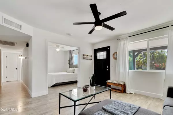 Phoenix, AZ 85044,10428 S 43RD Street