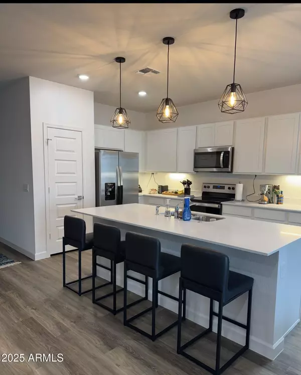 Waddell, AZ 85355,17712 W SANNA Street