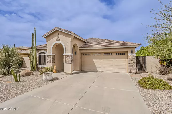 San Tan Valley, AZ 85143,29332 N RED FINCH Drive
