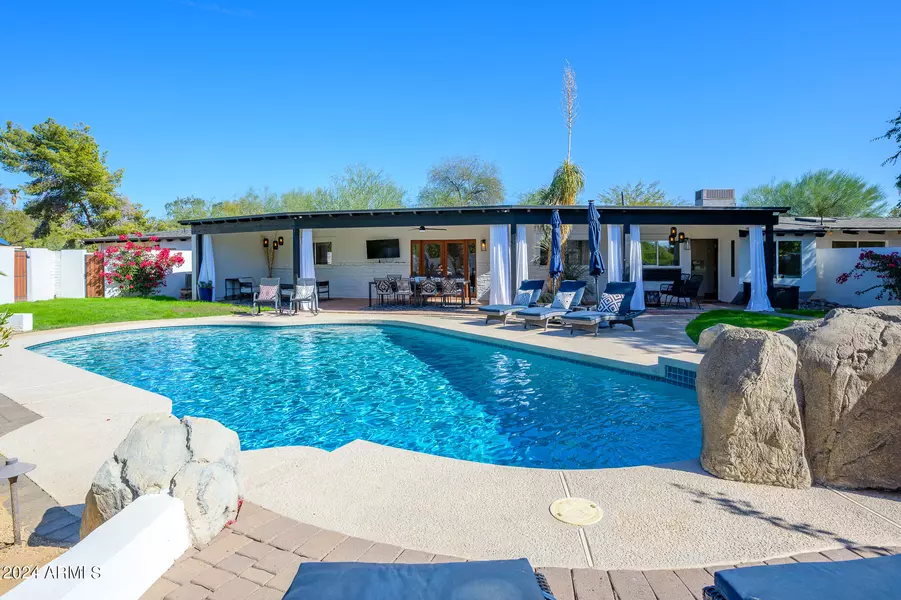 11020 N 74TH Street, Scottsdale, AZ 85260