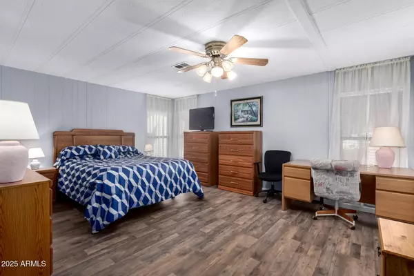 Mesa, AZ 85207,9333 E UNIVERSITY Drive #113