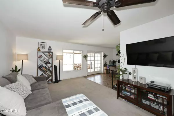 Phoenix, AZ 85032,2424 E ASTER Drive