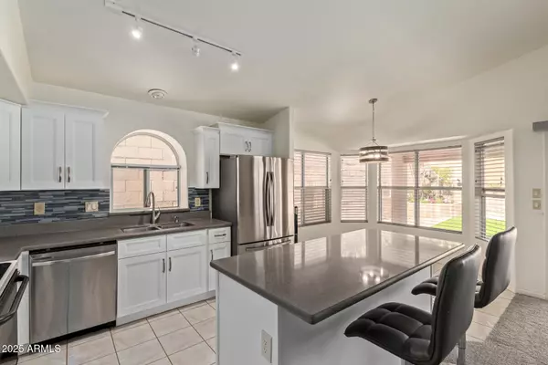Phoenix, AZ 85032,2904 E LUDLOW Drive