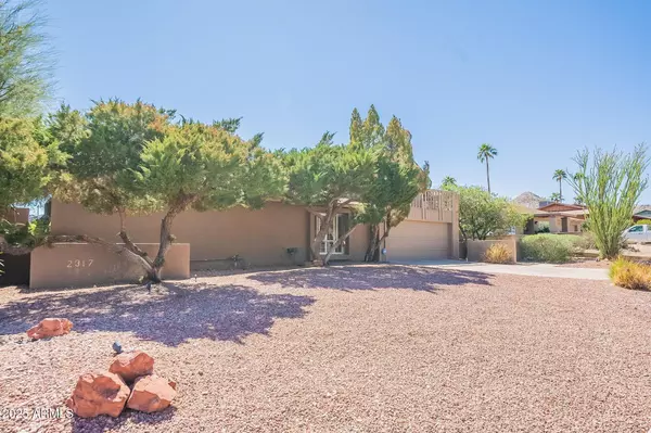 Phoenix, AZ 85028,2317 E DESERT COVE Avenue
