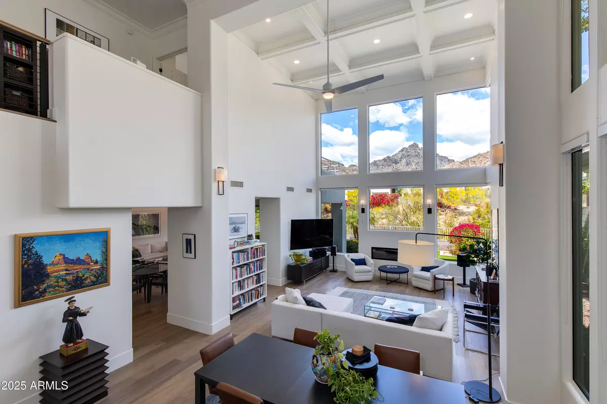 Phoenix, AZ 85016,3042 E SQUAW PEAK Circle