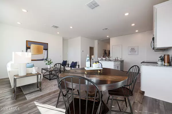 Surprise, AZ 85387,18043 W SAND HILLS Drive