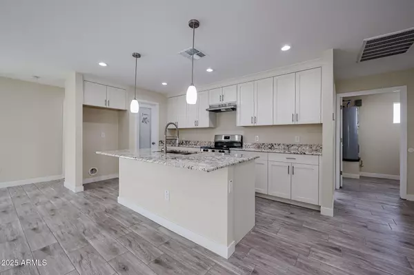 Guadalupe, AZ 85283,8246 S CALLE MOCTEZUMA --